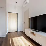 Bright In Mokotow Business Center * ワルシャワ