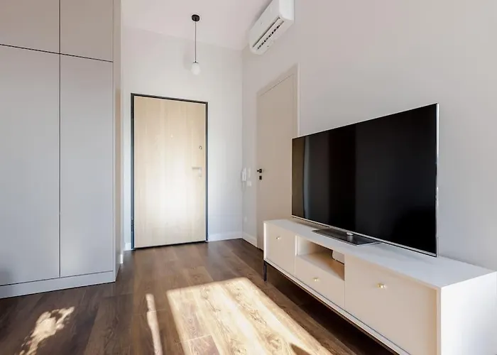 Bright In Mokotow Business Center * Warsaw